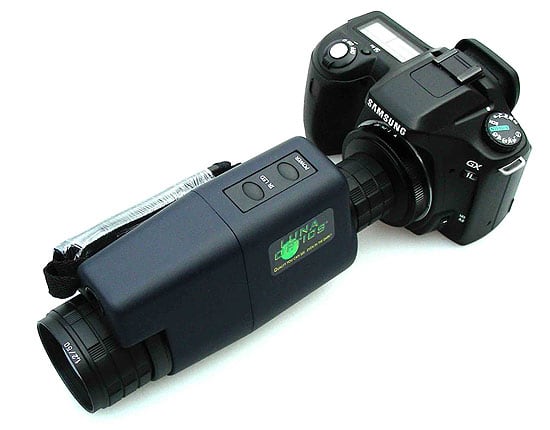 Luna Optics LN-SX3 attached to a digital SLR camera