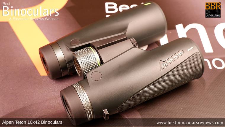 Focus Wheel on the Alpen Teton 10x42 Binoculars