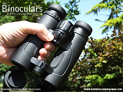 Grip on the open bridge body Celestron 9x33 Granite Binoculars