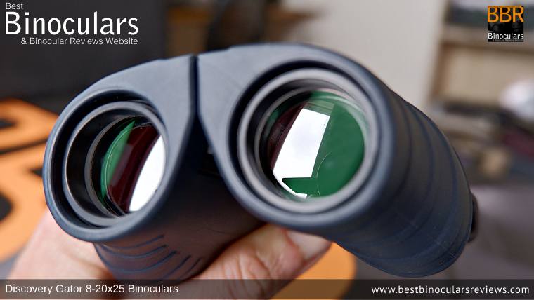 25mm objective lenses on the Discovery Gator 8-20x25 Binoculars