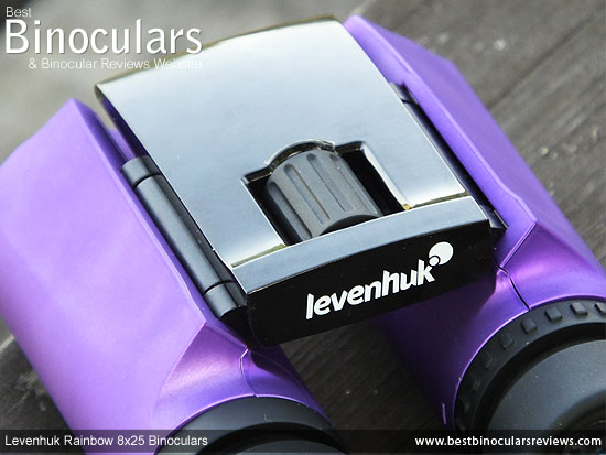 Focus Wheel on the Levenhuk Rainbow 8x25 Binoculars