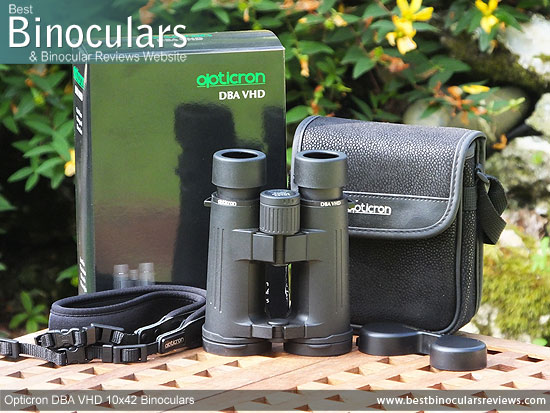Opticron DBA VHD 10x42 Binoculars with box and accessories