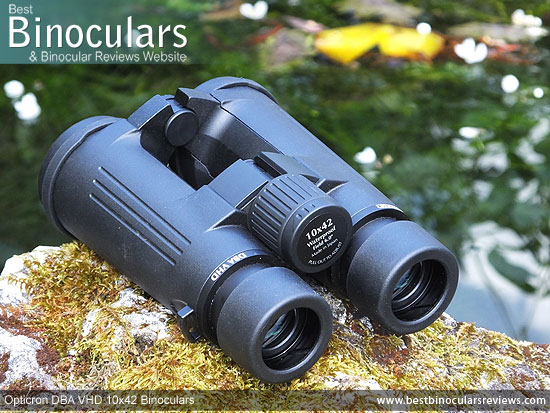 Focus Wheel on the Opticron DBA VHD 10x42 Binoculars