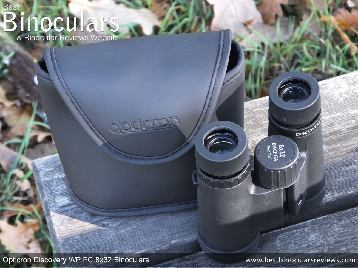 Discovery TDK32 Binoculars & Case 