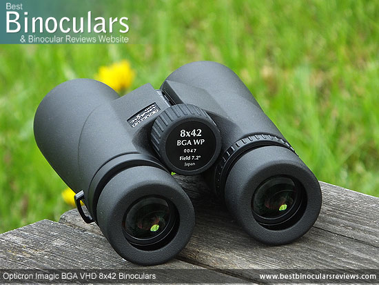 Focus Wheel on the Opticron Imagic BGA VHD 8x42 Binoculars