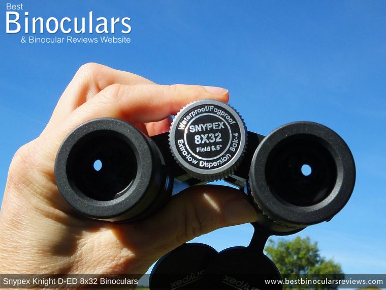 Focus Wheel on the Snypex Knight D-ED 8x32 Binoculars