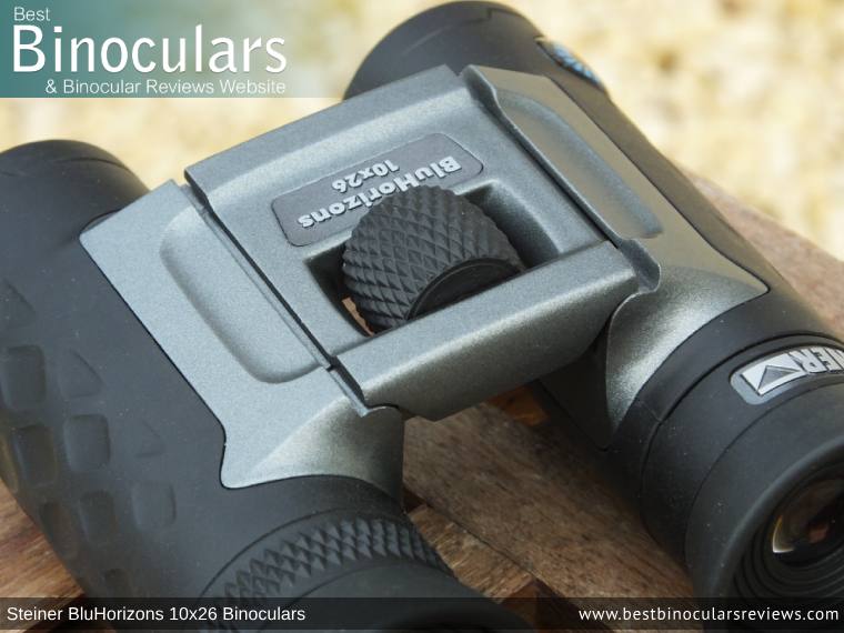 Focus Wheel on the Steiner BluHorizons 10x26 Binoculars