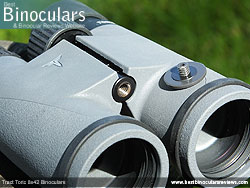 Tripod Adaptable Tract Toric 8x42 Binoculars