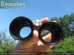 Handholding the Vixen SG 2.1x42 Binoculars