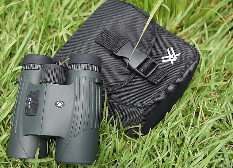 Vortex Carry Case & Fury HD Rangefinder Binoculars